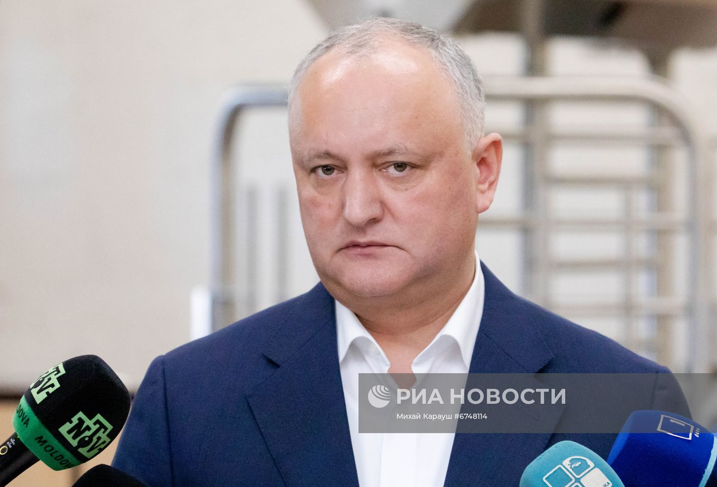 Бывший президент Молдавии И. Додон прибыл в прокуратуру