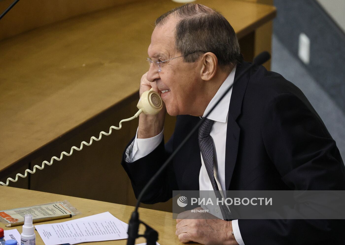 Глава МИД РФ С. Лавров выступил в Госдуме РФ