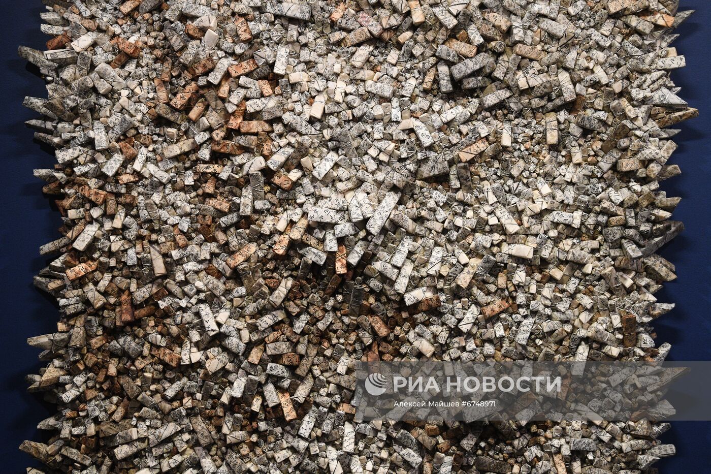 Выставка южнокорейского художника Кван Йонг Чана