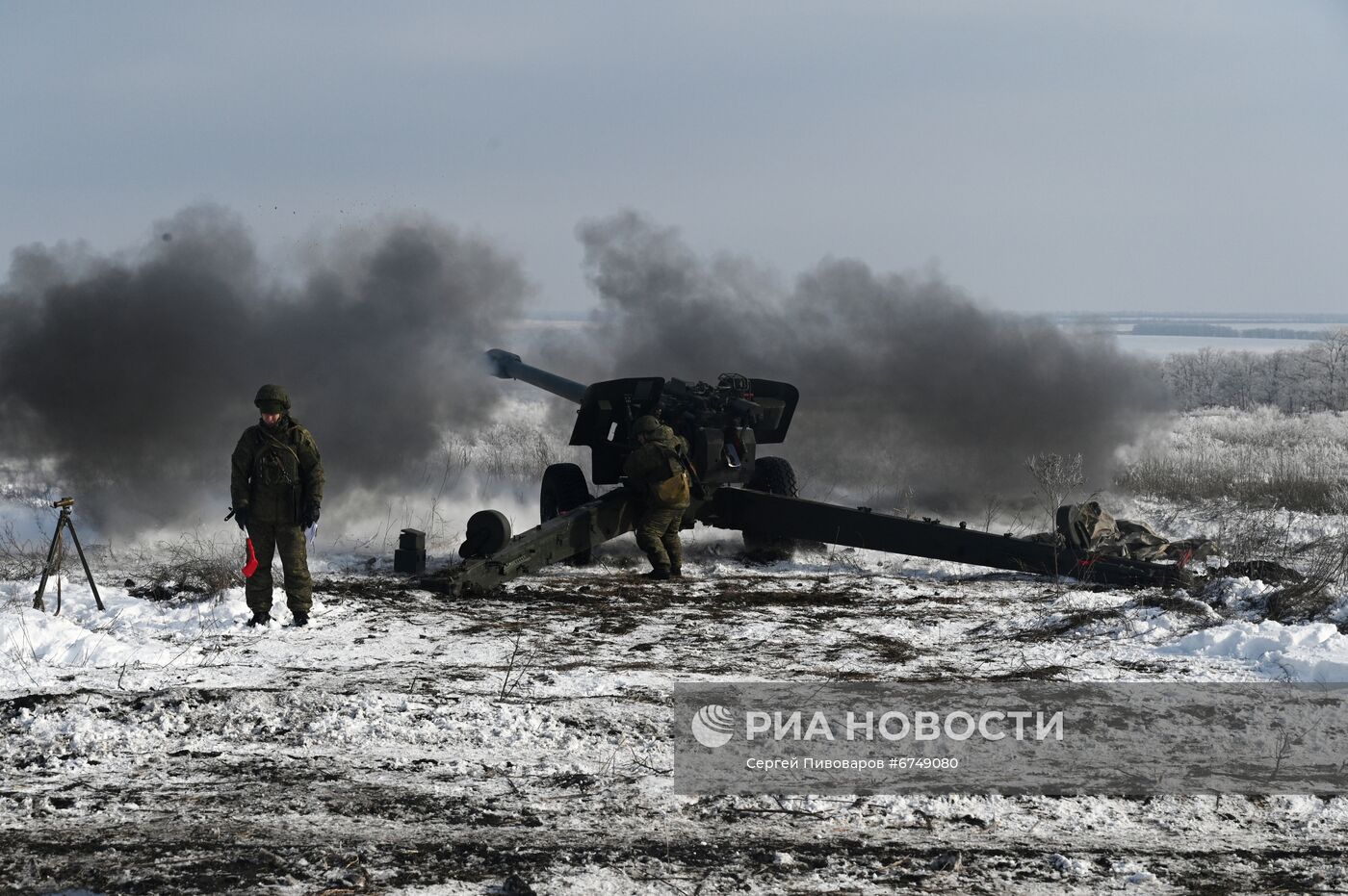 Учения артиллеристов и мотострелковых войск в Южном военном округе