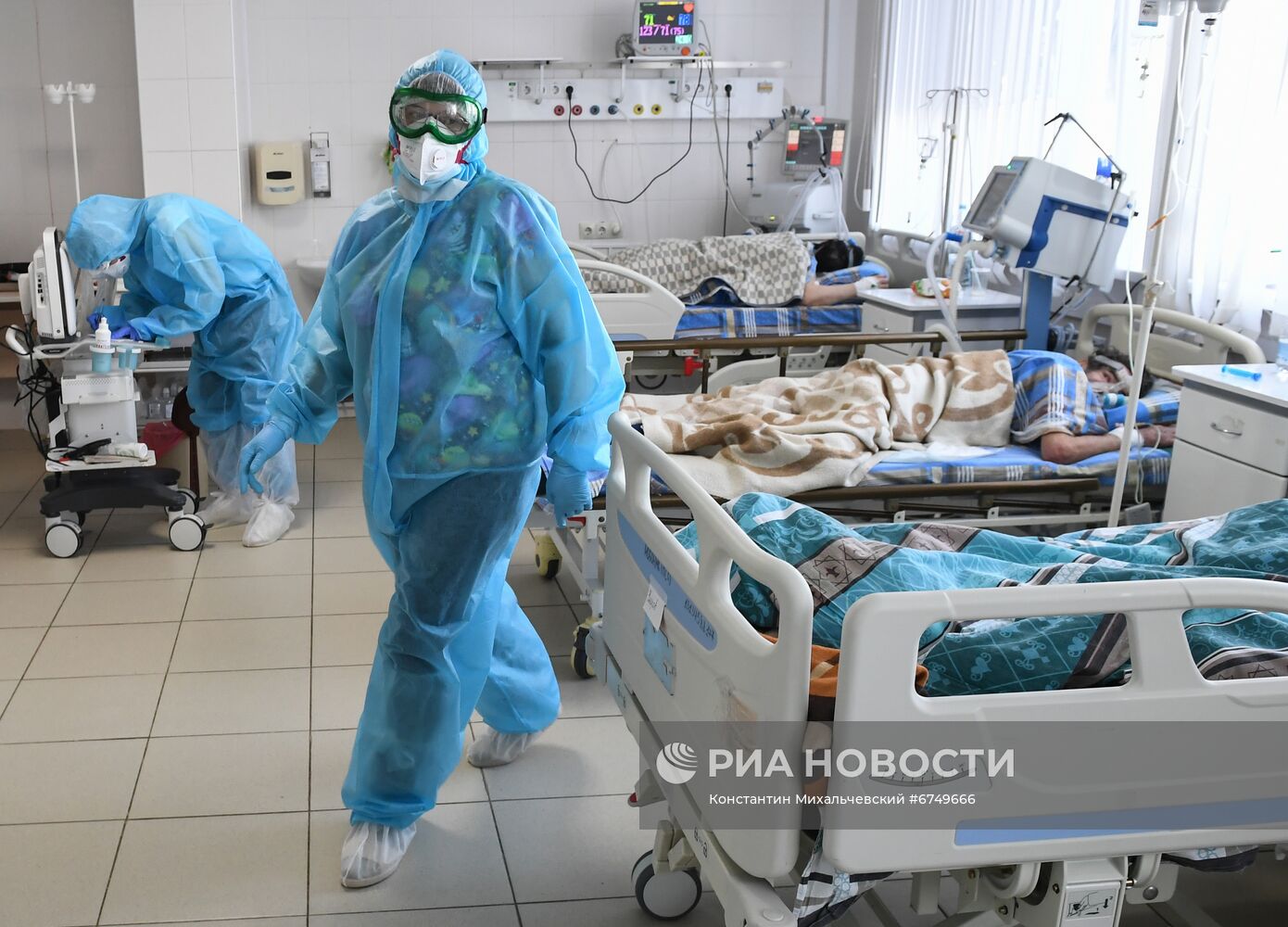 Лечение больных с COVID-19 в Симферопольской клинической больнице №7