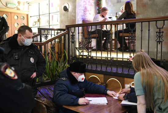 Рейд по заведениям общепита на предмет выполнения санитарно-эпидемиологических требований