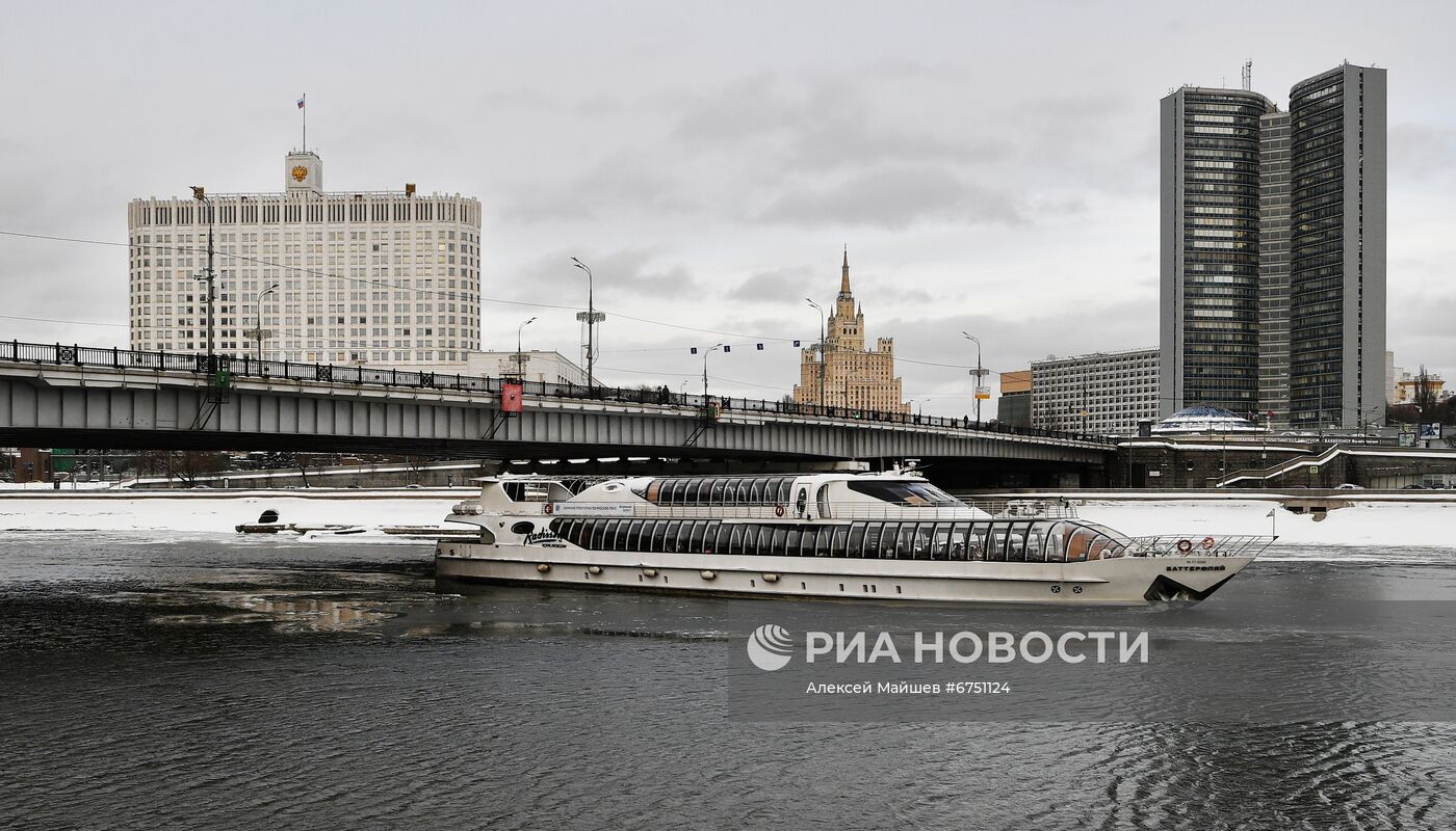 Дом Правительства РФ в Москве