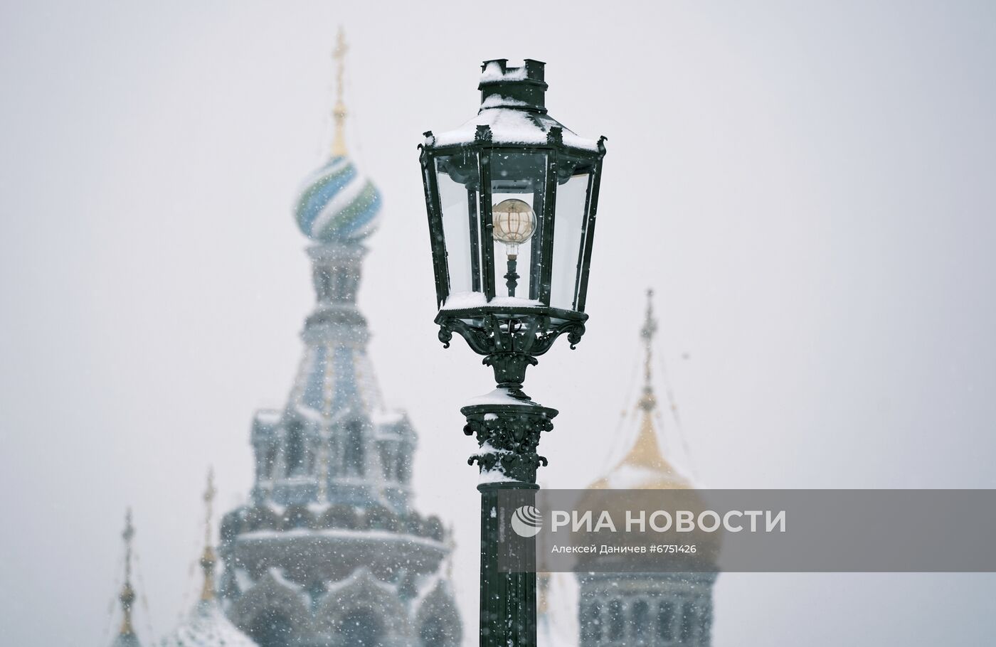 Снежный циклон "Надя" в Санкт-Петербурге