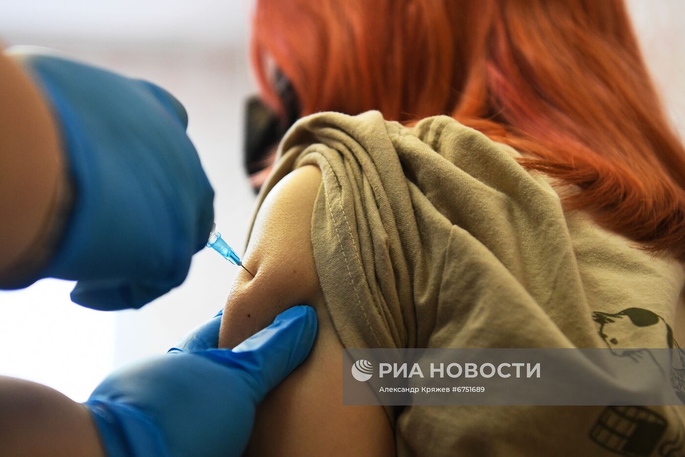 Вакцинация подростков от Covid-19 в Новосибирске 