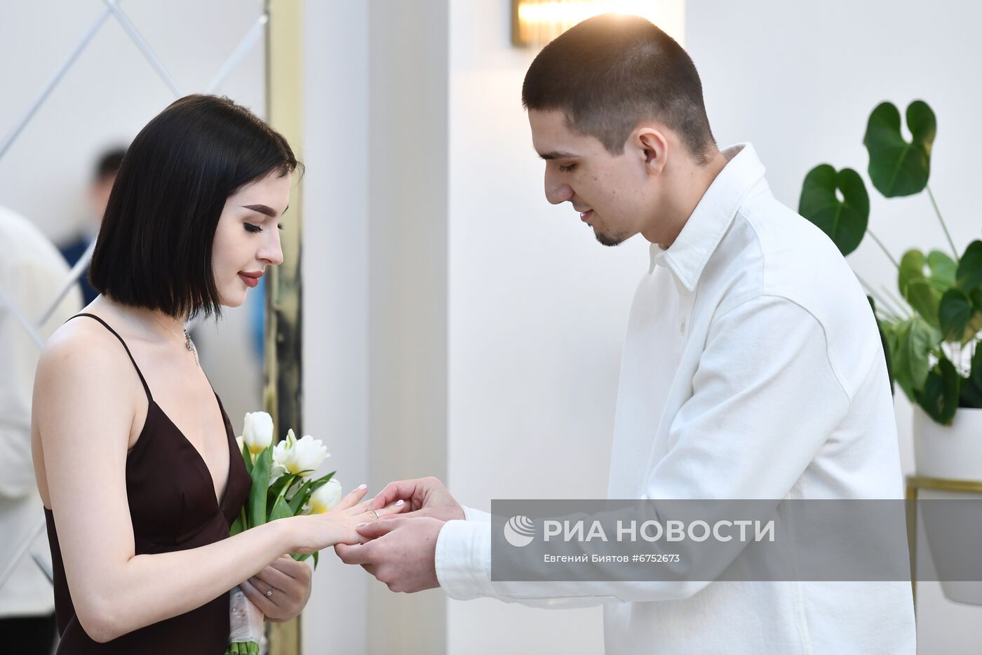 Заключение браков в "красивую" дату 02.02.2022