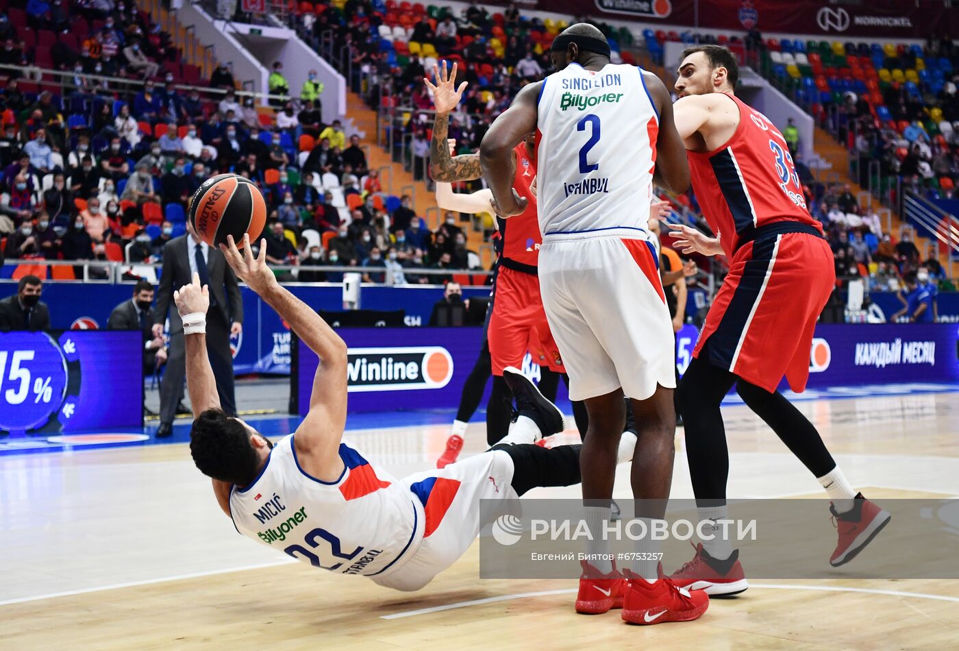 Баскетбол. Евролига. Матч ЦСКА - "Анадолу Эфес"