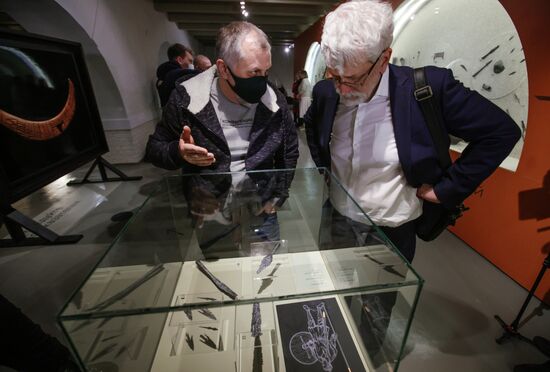 Выставка "Защитники Щербинского"