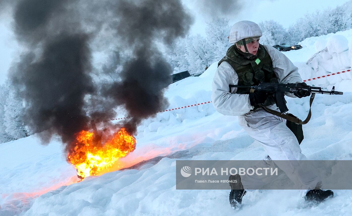 Учения морских пехотинцев Северного флота