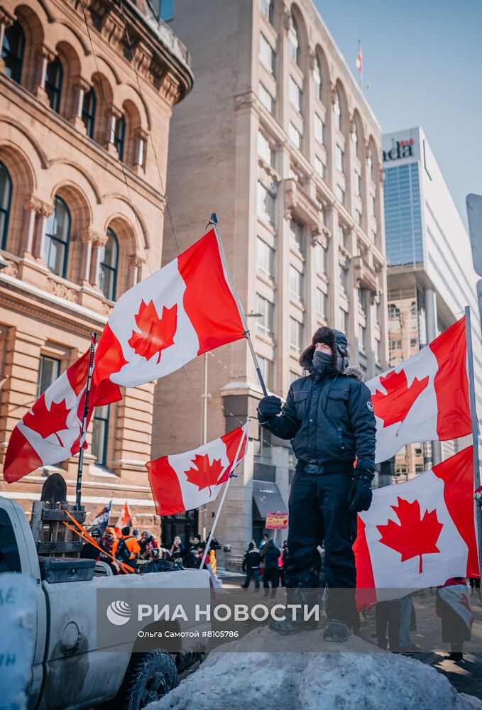 Акция против мер по противодействию коронавирусу в Оттаве