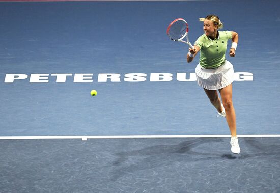 Теннис. St.Petersburg Ladies Trophy. Первый день