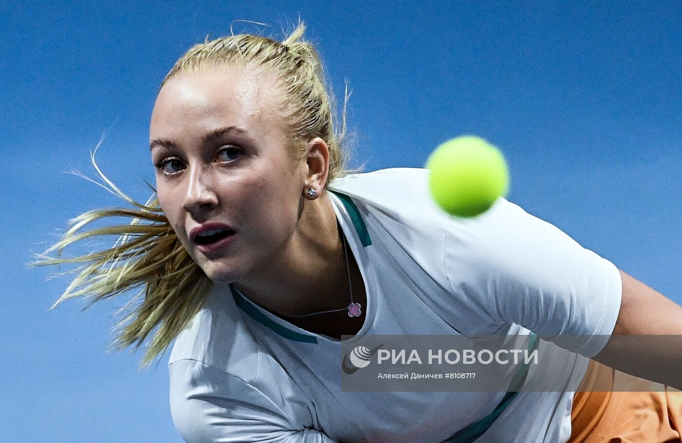 Теннис. St.Petersburg Ladies Trophy. Второй день