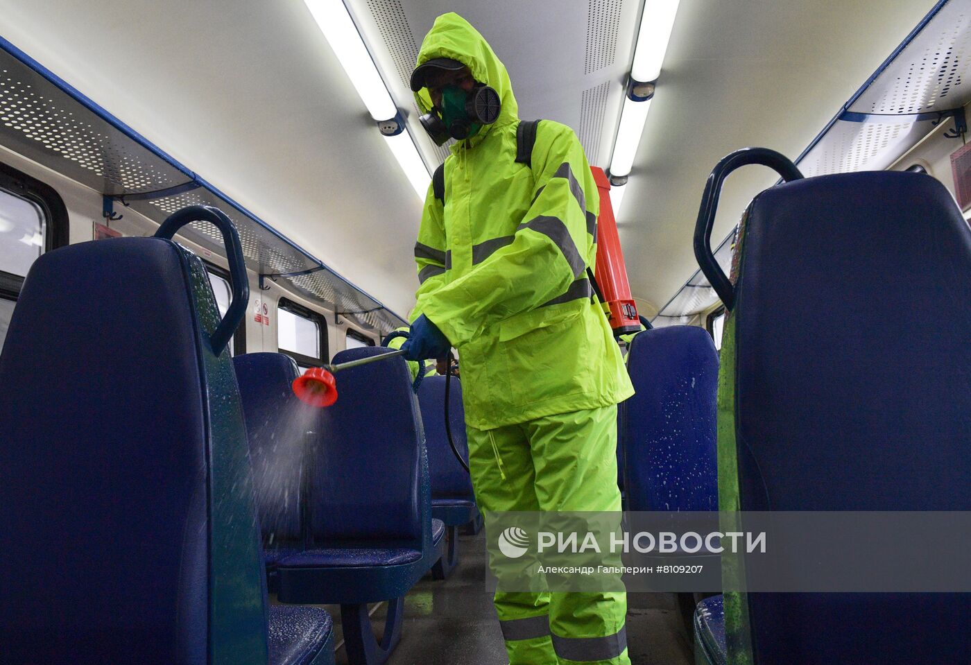 Дезинфекция пригородных электричек в Санкт-Петербурге