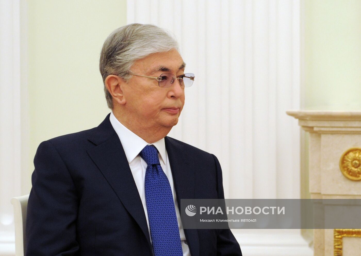 Президент РФ В. Путин провел переговоры с президентом Казахстана К.-Ж. Токаевым