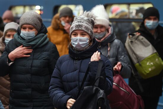 Рейд по соблюдению масочного режима в метро Новосибирска