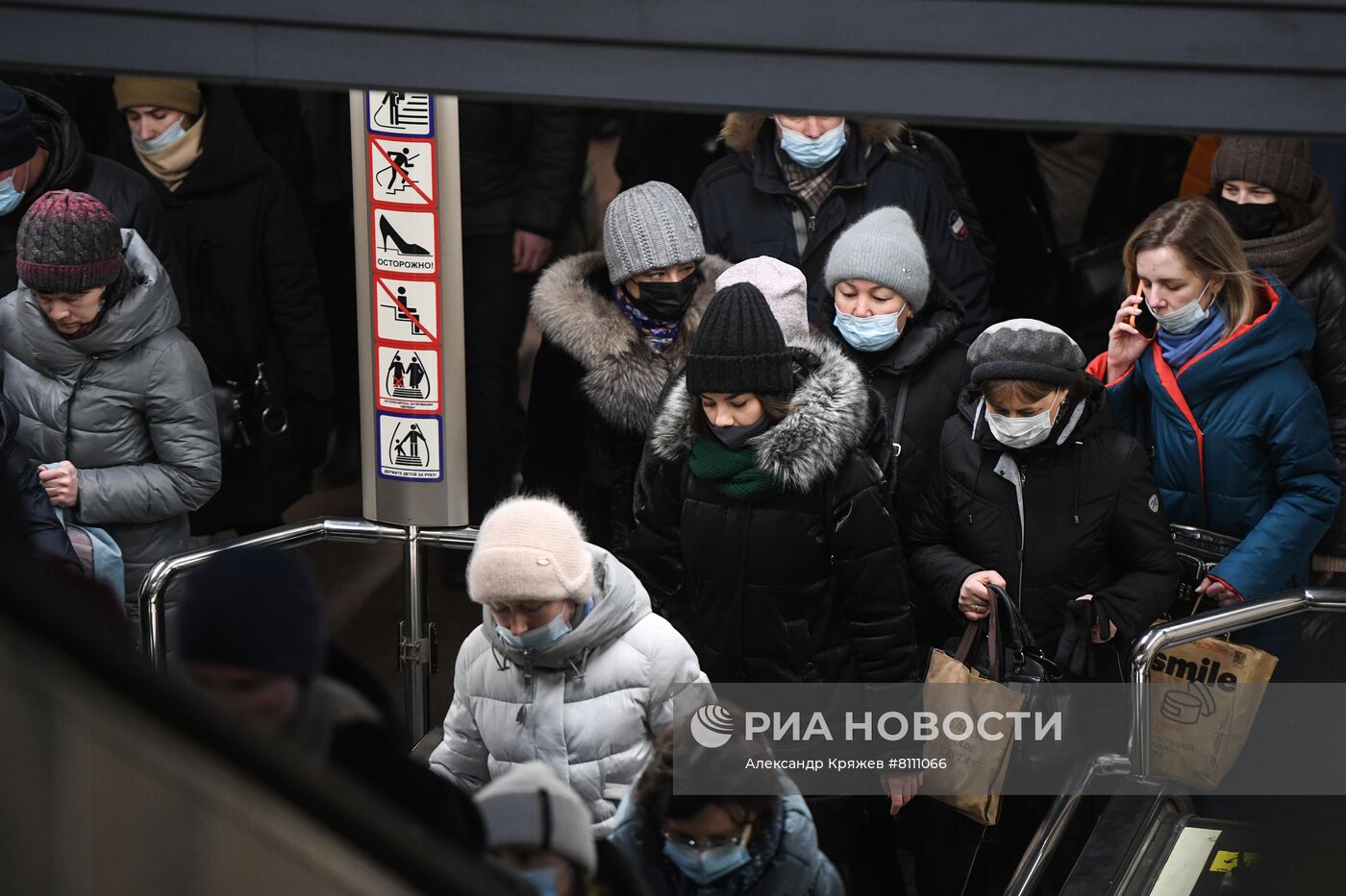 Рейд по соблюдению масочного режима в метро Новосибирска