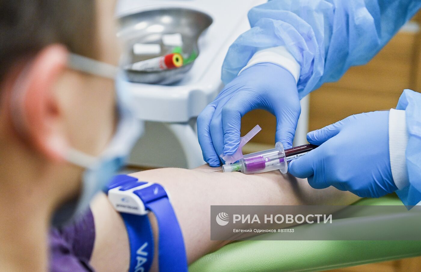 Клинические испытания назальной вакцины от COVID-19 "Спутник"