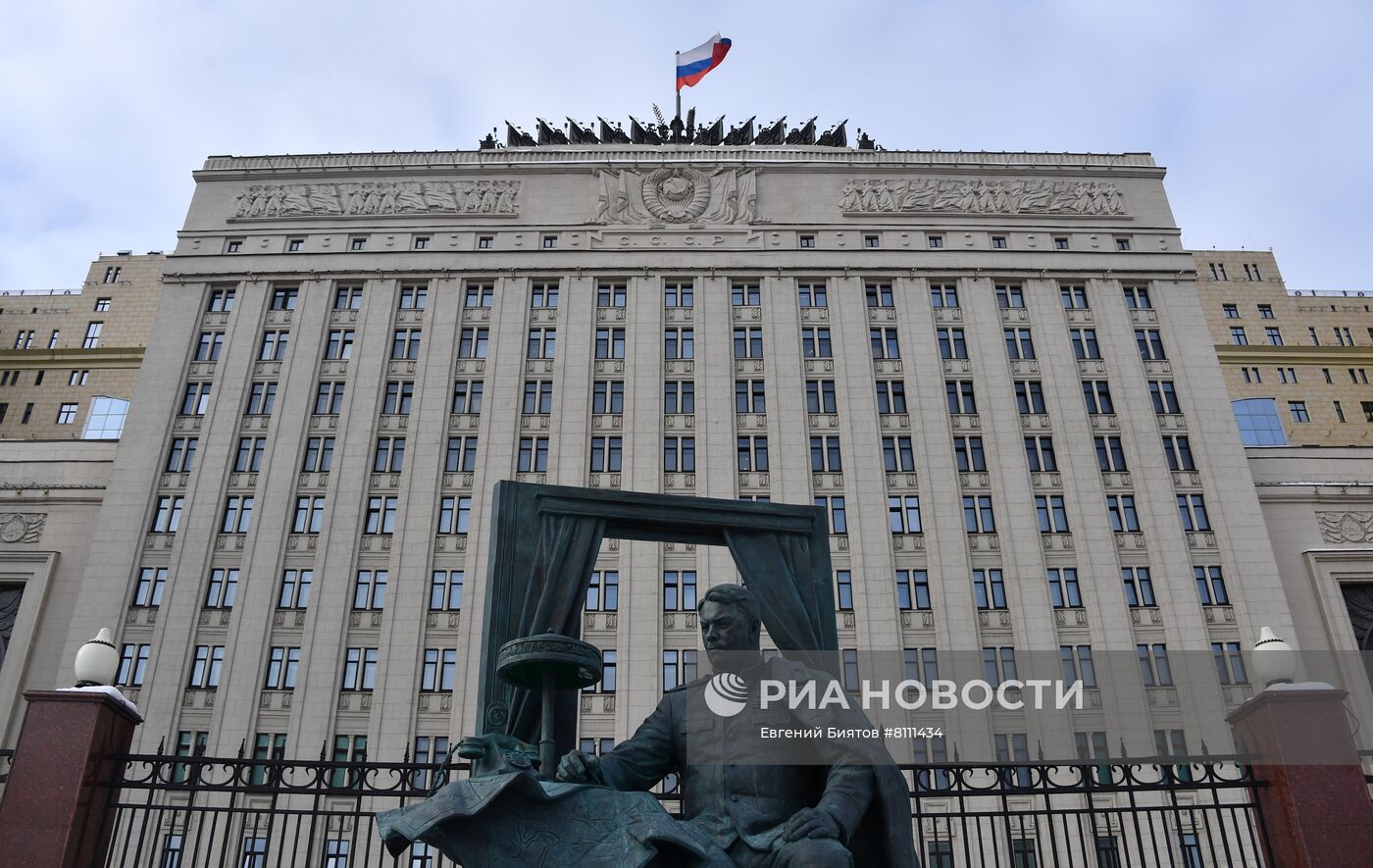 Встреча министров обороны России и Великобритании С. Шойгу и Б. Уоллеса