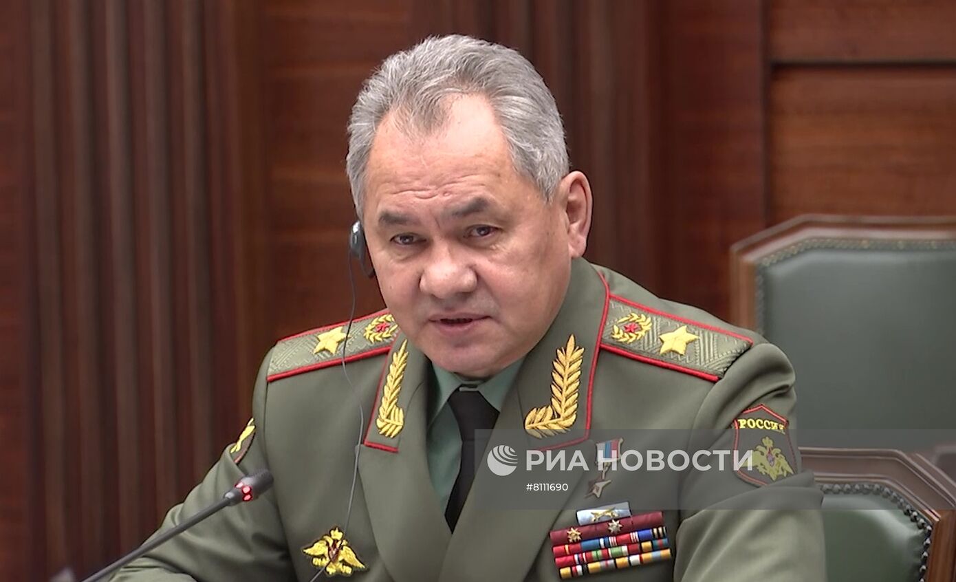 Встреча министров обороны России и Великобритании С. Шойгу и Б. Уоллеса