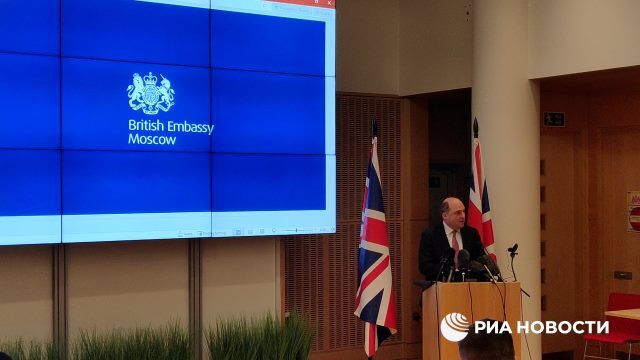 Британский министр заявил, что НАТО намерена соблюдать все соглашения с Россией