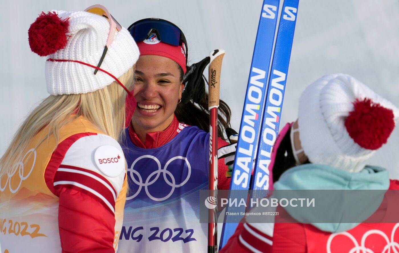 Степанова Олимпийская чемпионка лыжи