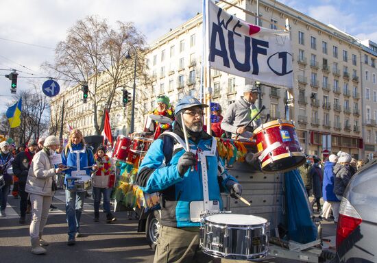 Акция против мер по противодействию коронавирусу в Вене