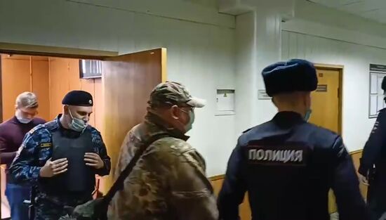 Оглашение приговора генералу А. Оглоблину