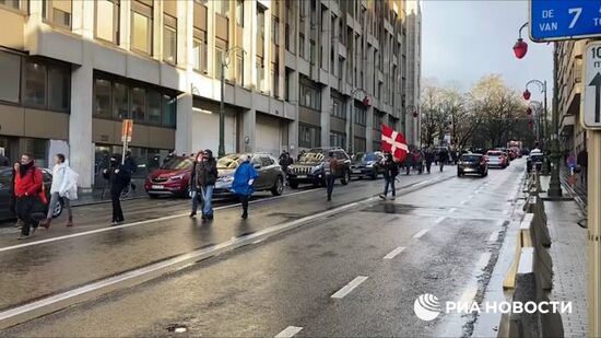 Полиция не пустила в Брюссель участников европейского "Конвоя свободы"