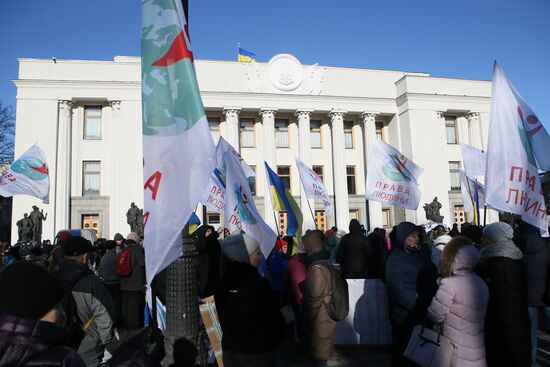 Акция против "ковидных" ограничений в Киеве