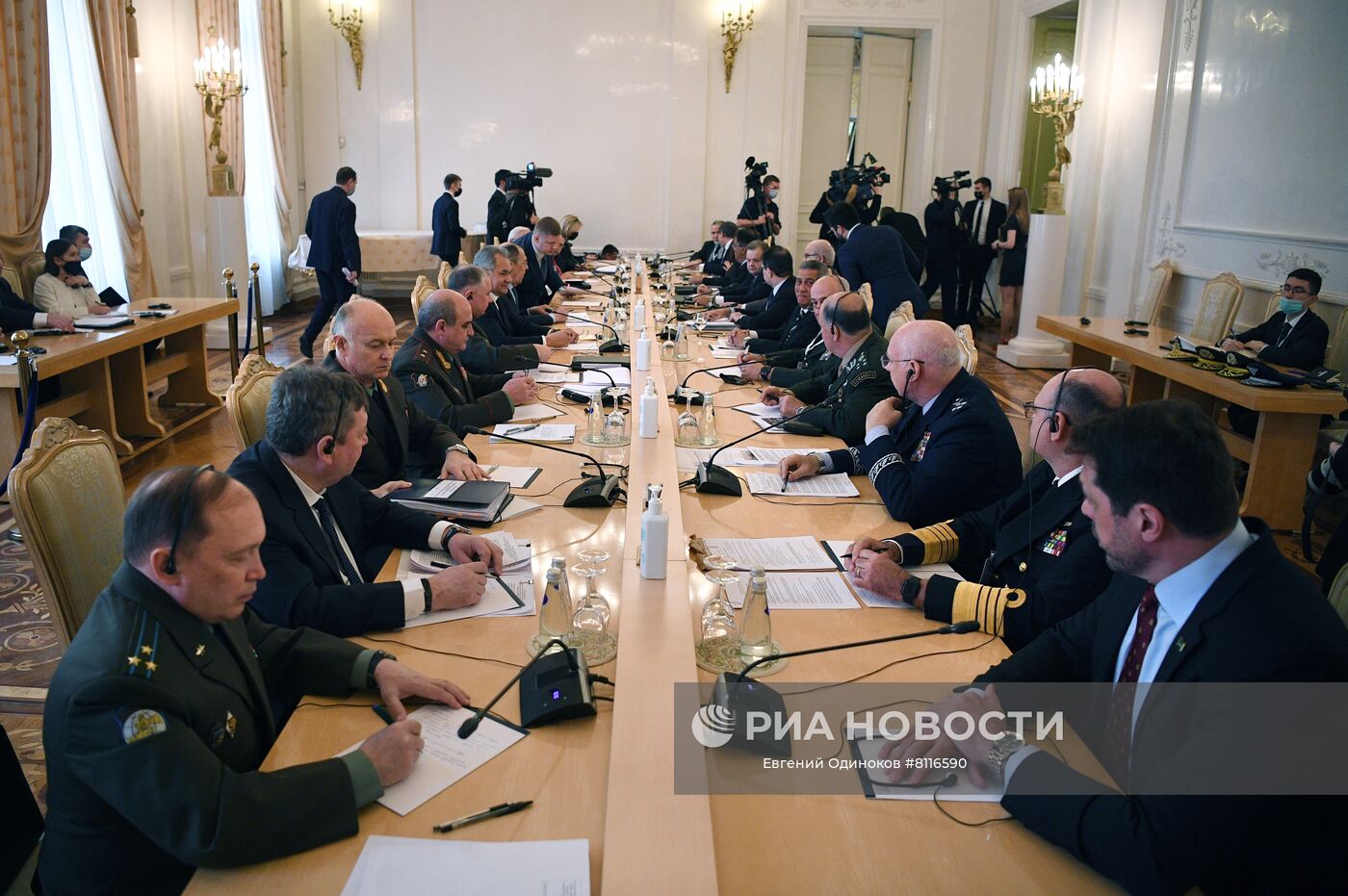 Встреча глав МИД и Минобороны России и Бразилии