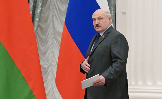 Президент РФ В. Путин провел переговоры с президентом Белоруссии А. Лукашенко