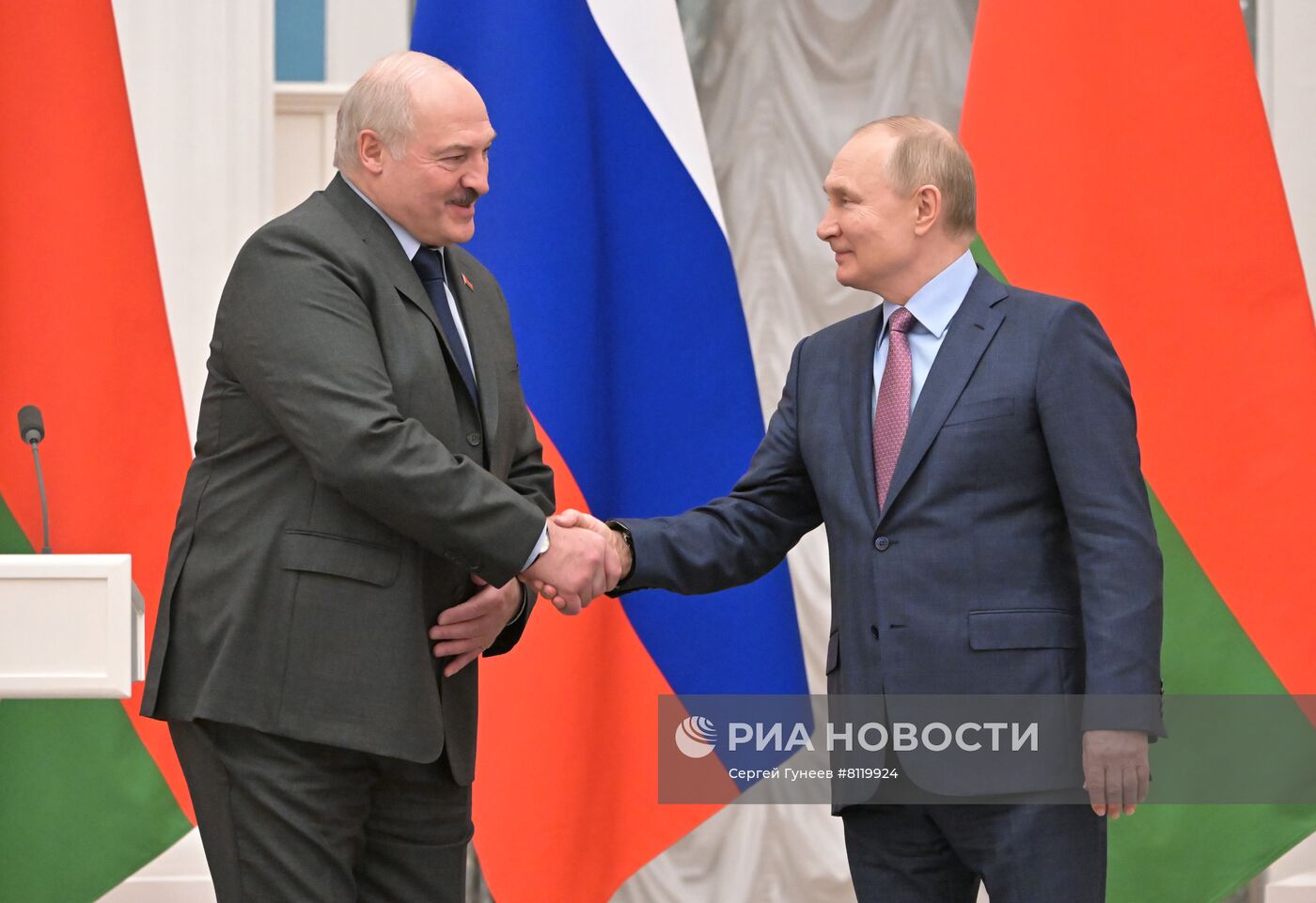 НЕДЕЛЯ В ФОТОГРАФИЯХ
