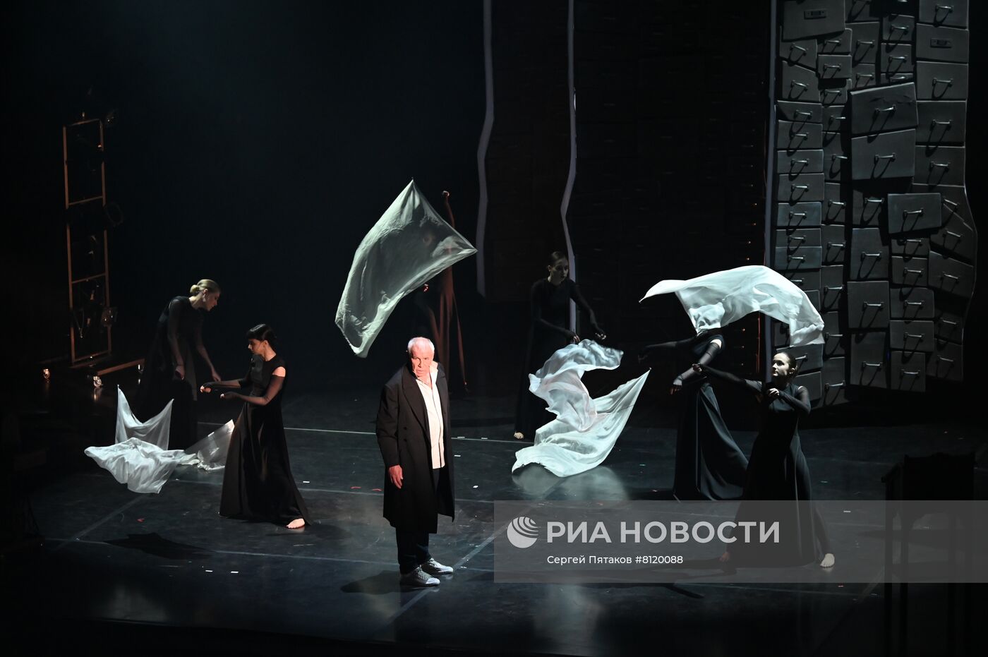 Юбилейный Зимний международный фестиваль искусств в Сочи. День третий