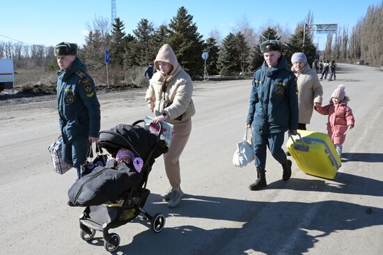 Эвакуация граждан из ДНР и ЛНР