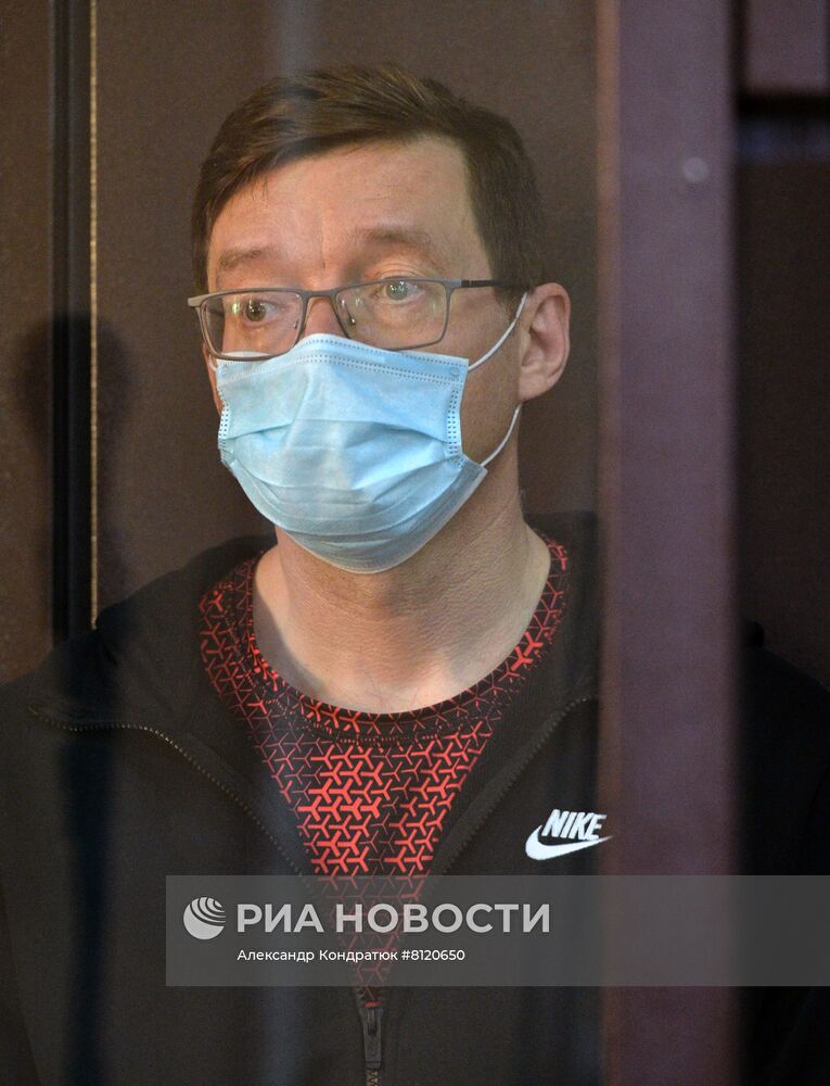 Избрание меры пресечения замглавы Минздрава Челябинской области А. Кузнецову