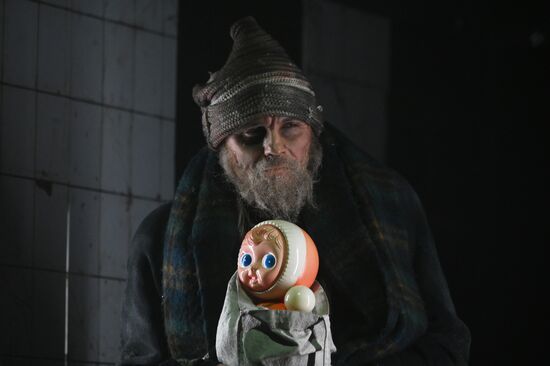 Спектакль "Мёртвые души"