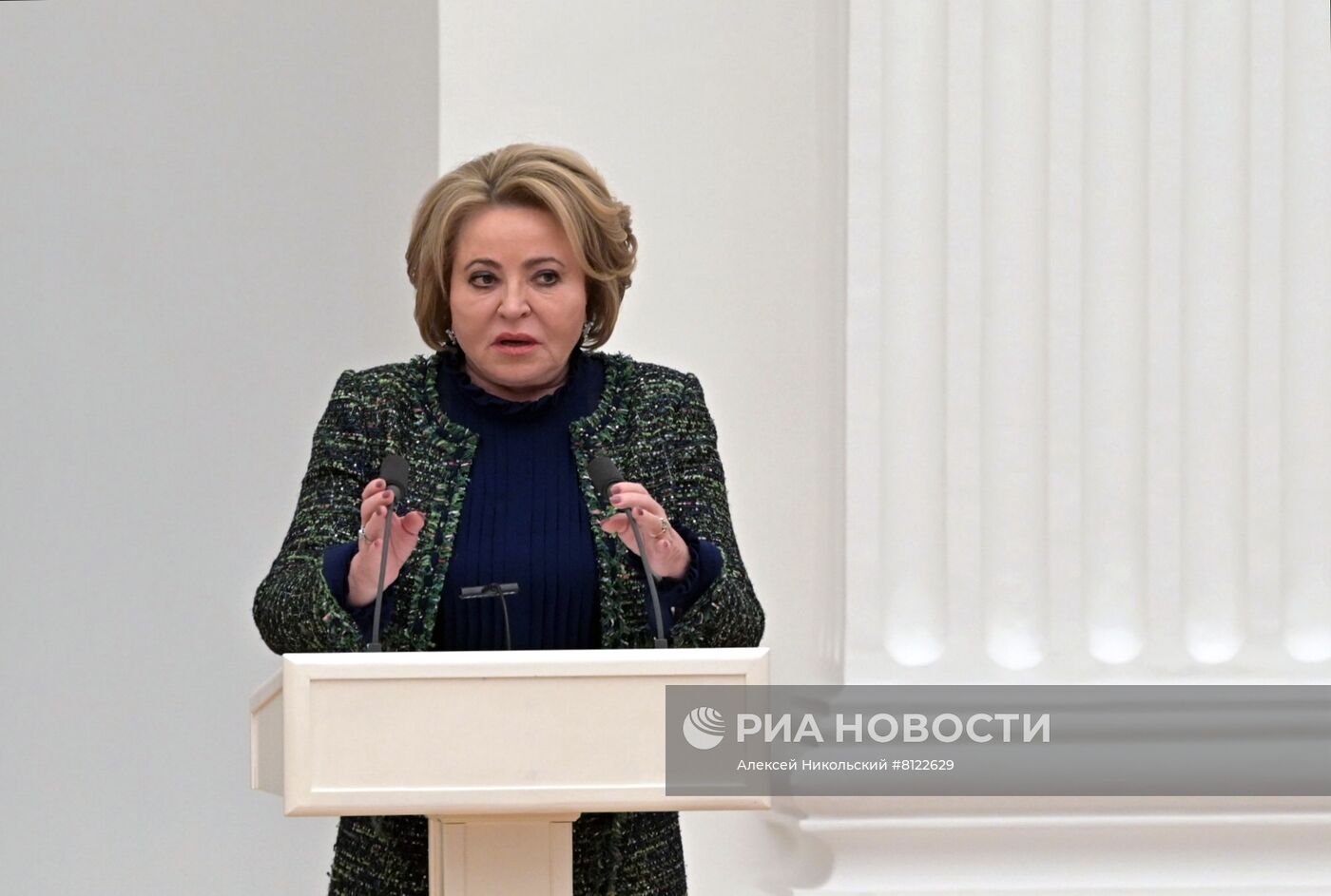 Президент РФ В. Путин провел заседание Совбеза РФ