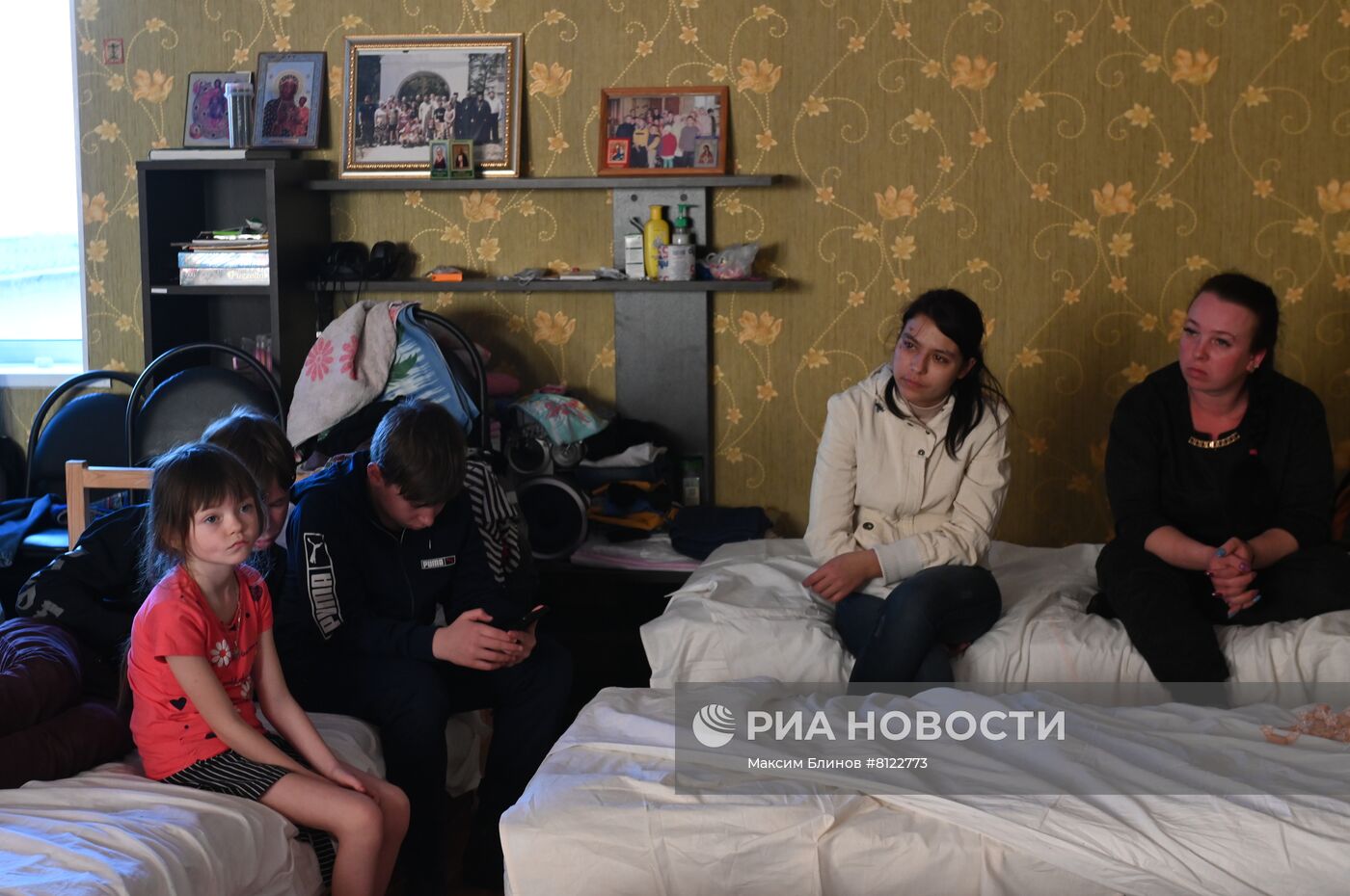 Размещение эвакуированных жителей Донбасса в православном приюте