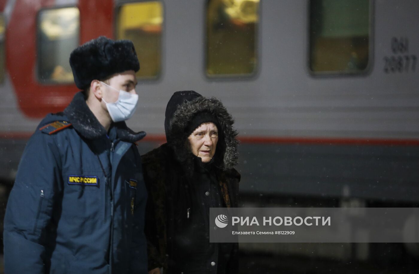 Прибытие эвакуированных жителей ДНР и ЛНР в Нижний Новгород