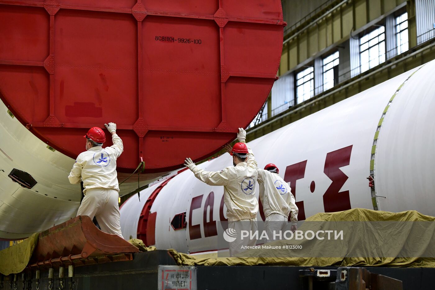 Сборка ракеты "Протон-М" для проекта "ЭкзоМарс-2022" в ГКНПЦ им. Хруничева