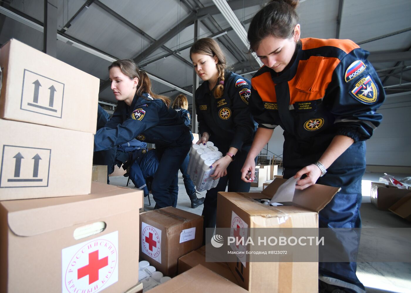 Прибытие гуманитарной помощи в Ростовскую область для эвакуированных жителей ДНР и ЛНР