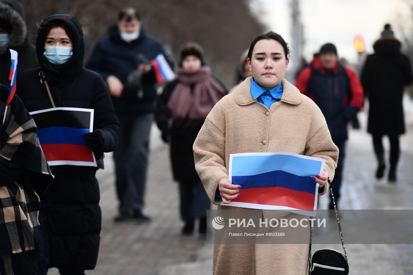 Акция в поддержку жителей Донбасса в Екатеринбурге