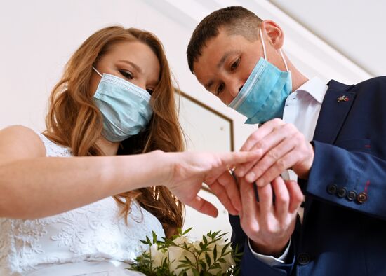 Регистрация брака в красивую дату 22.02.2022 в Чите