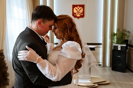 Регистрация брака в красивую дату 22.02.2022 в Чите