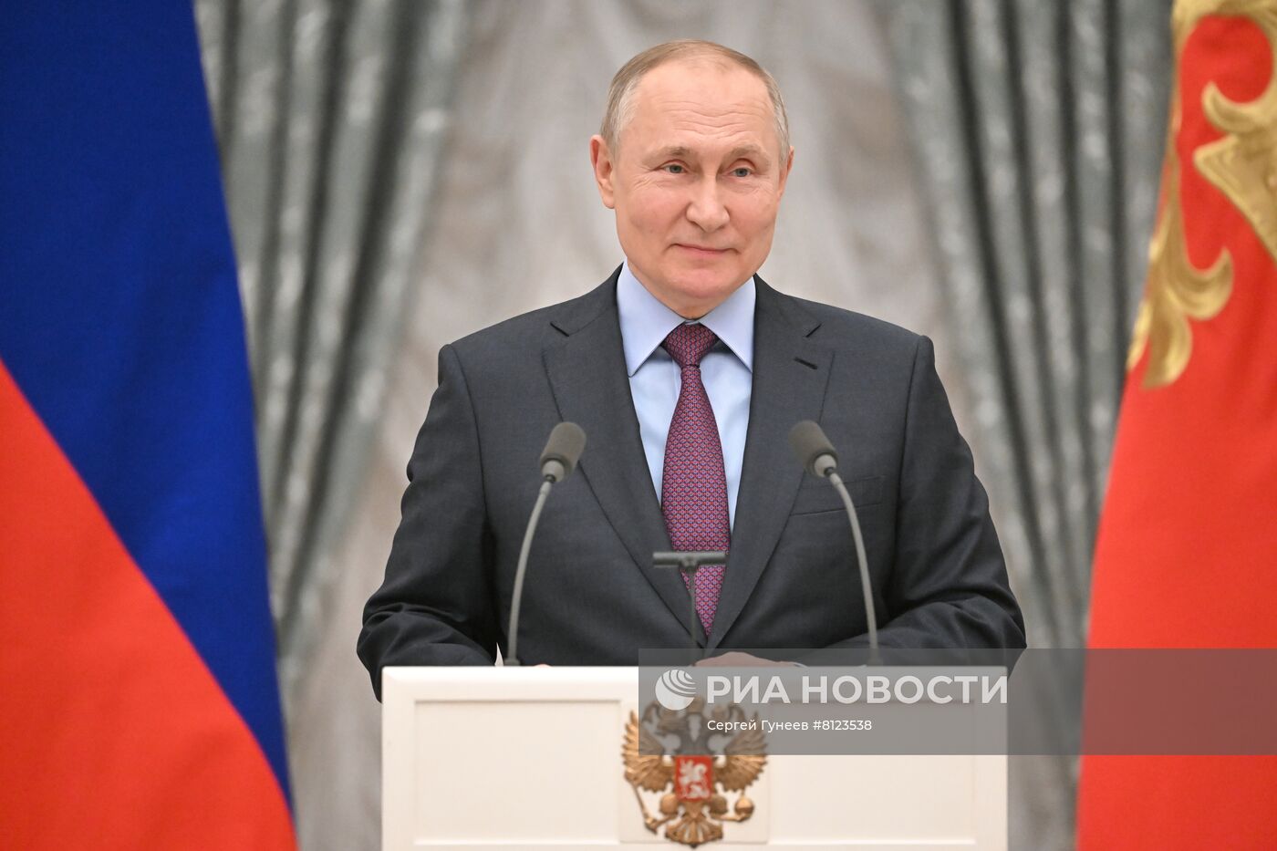 Президент РФ В. Путин провел переговоры с президентом Азербайджана И. Алиевым