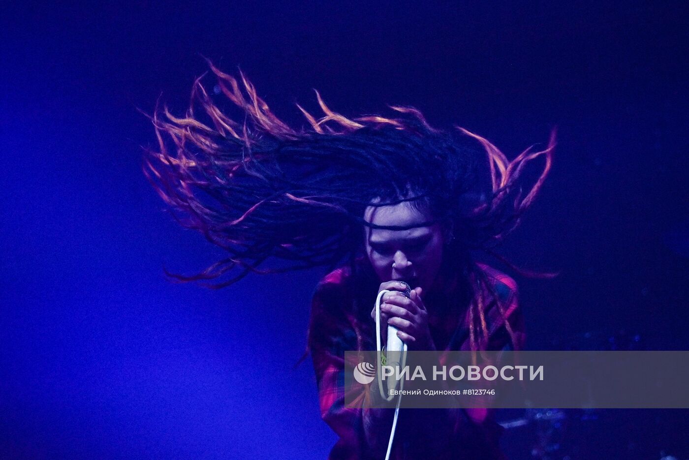 Церемония вручения премии "Чартова дюжина"