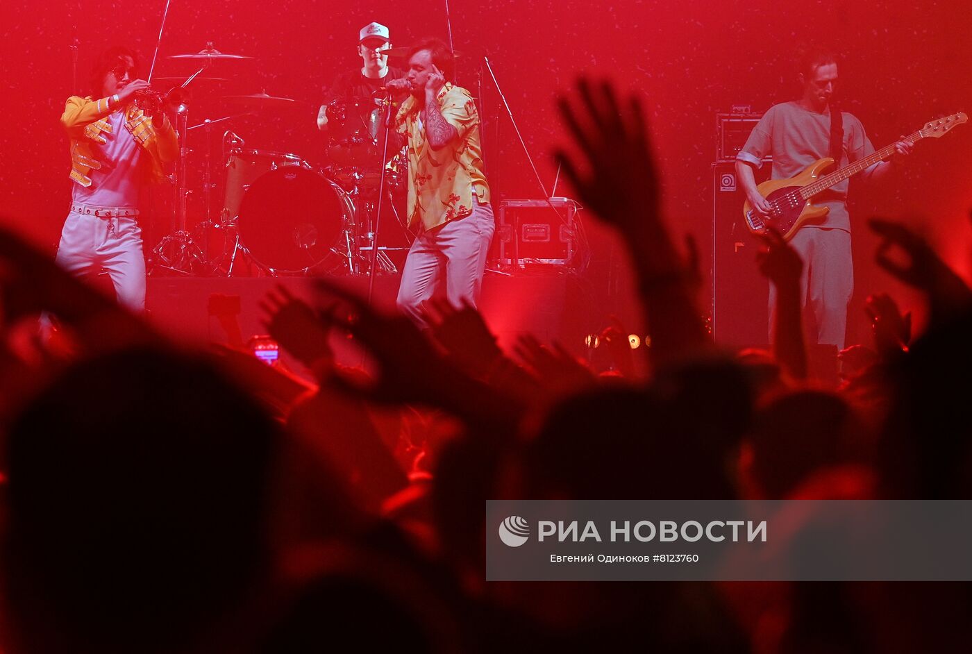 Церемония вручения премии "Чартова дюжина"