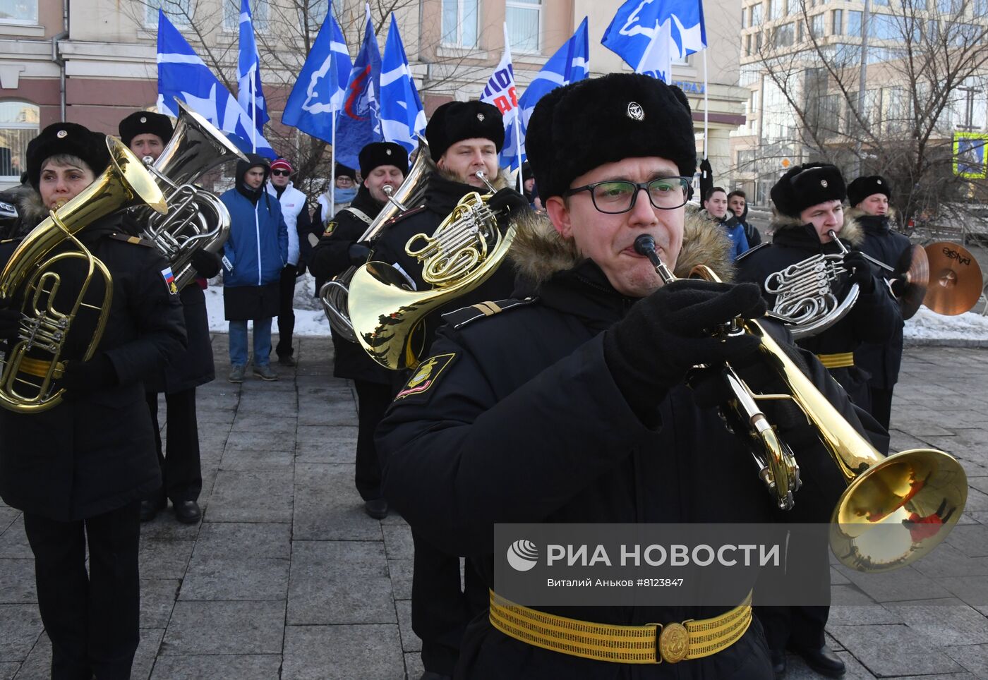 Празднование Дня защитника Отечества в России