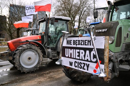 Протесты фермеров в Варшаве