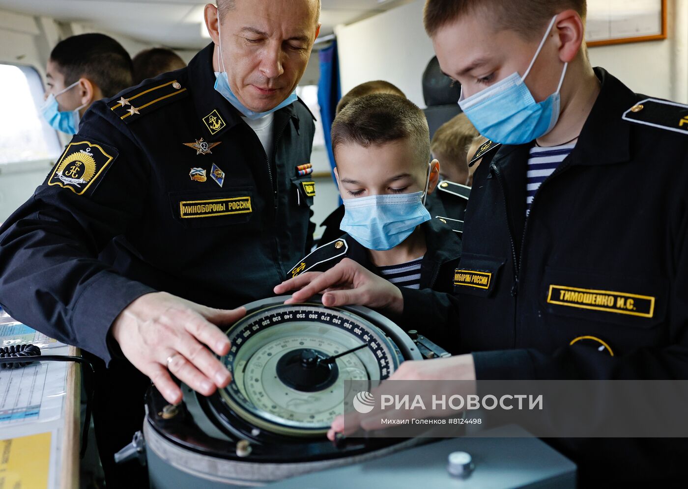 Экскурсия для нахимовцев на корабль "Неустрашимый" в Балтийске